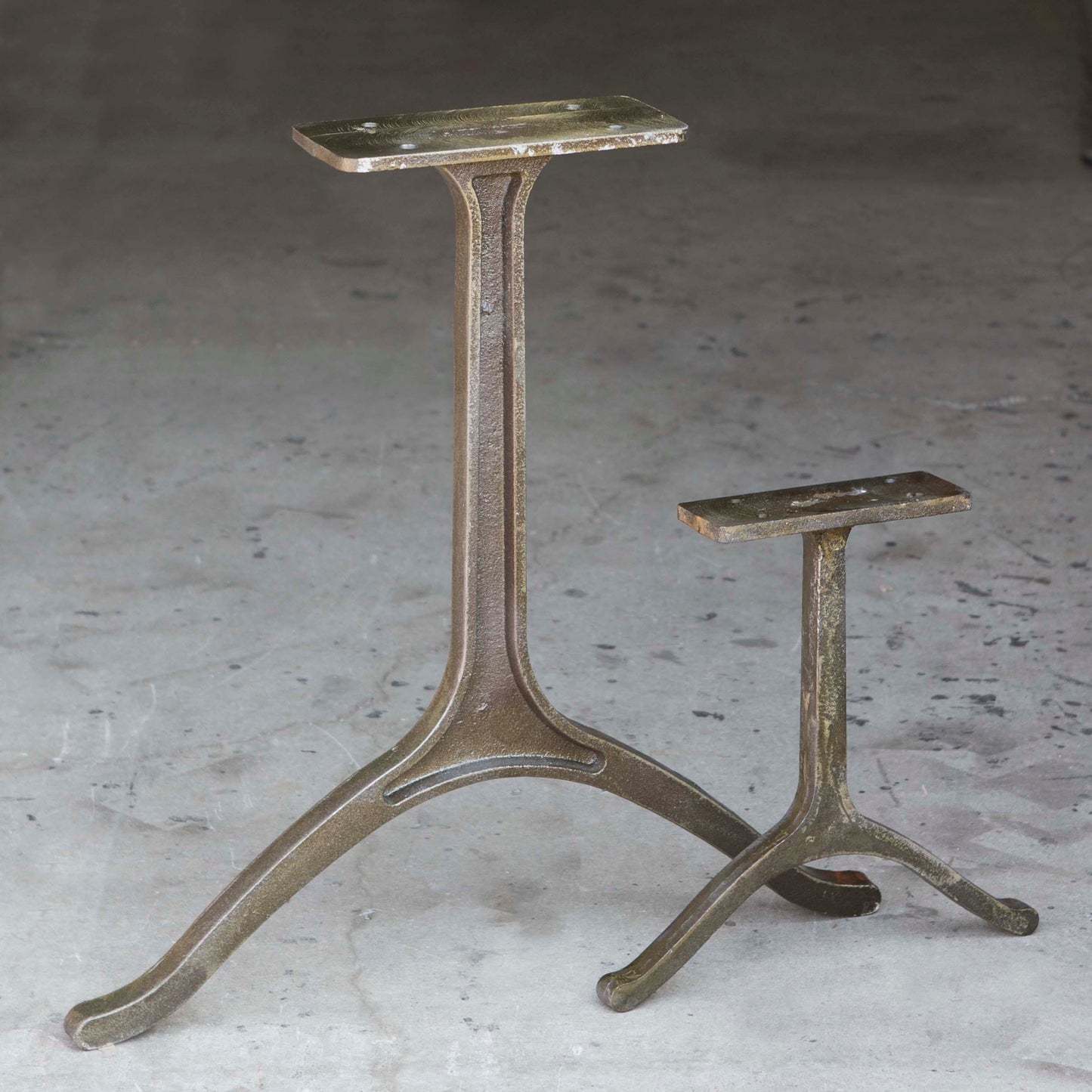 Table Legs for Bench or Coffee Table, 1 Pair, Wishbone-Shaped #WB410